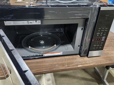 BEAUTIFUL LG THINQ STAINLESS STEEL OVER THE RANGE MICROWAVE!