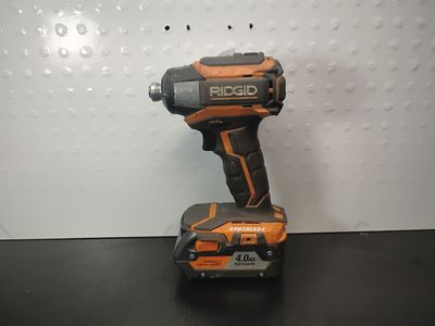 RIDGID R86037 18V Cordless 3-speed Impact Driver