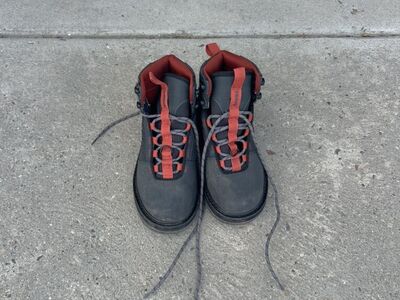 Simms Youth Wading Boots Size 4