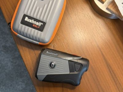 Bushnell V5 Rangefinder