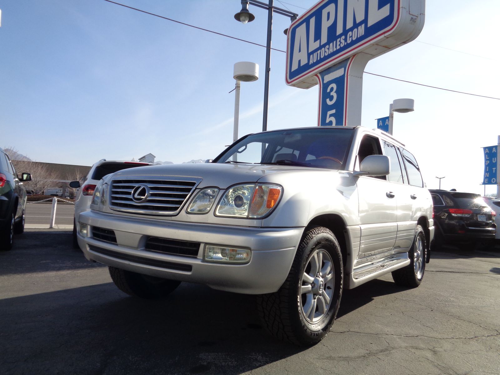 2006 Lexus LX Base