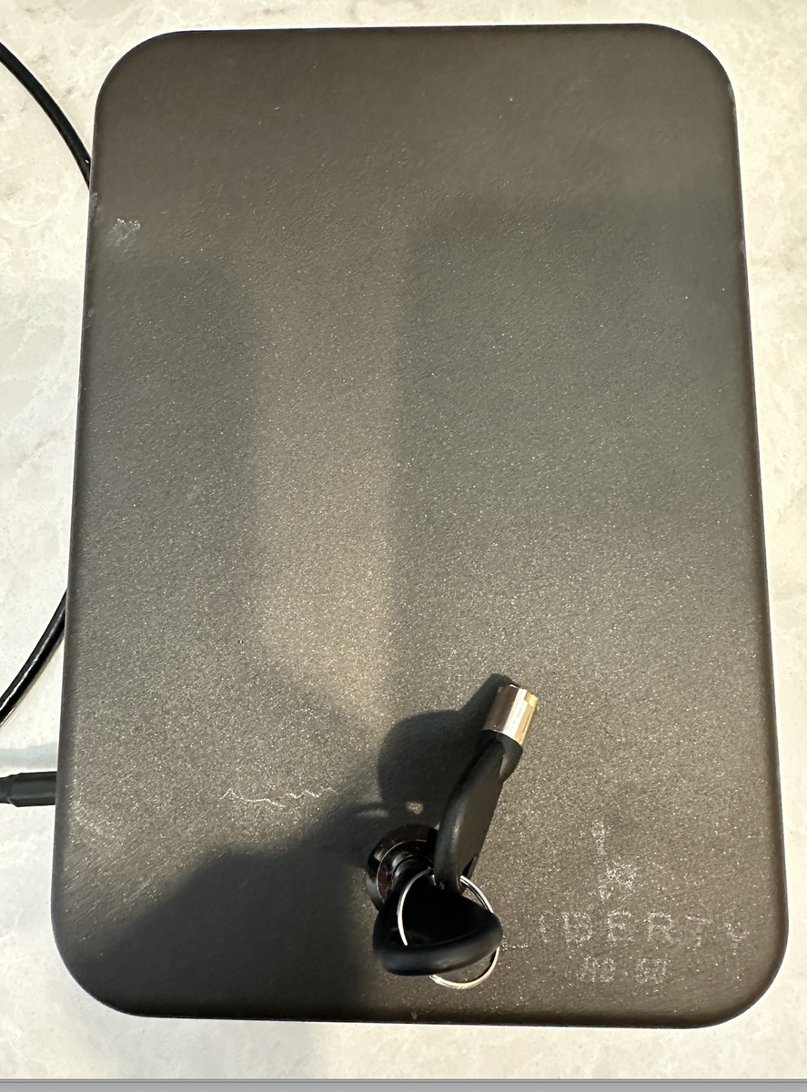 Liberty Gun Safe for Vehicle (9"x6"x2")