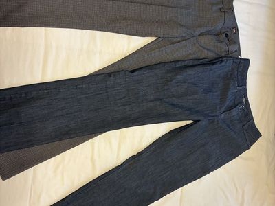 2 Pairs Lee Women's Pants 10