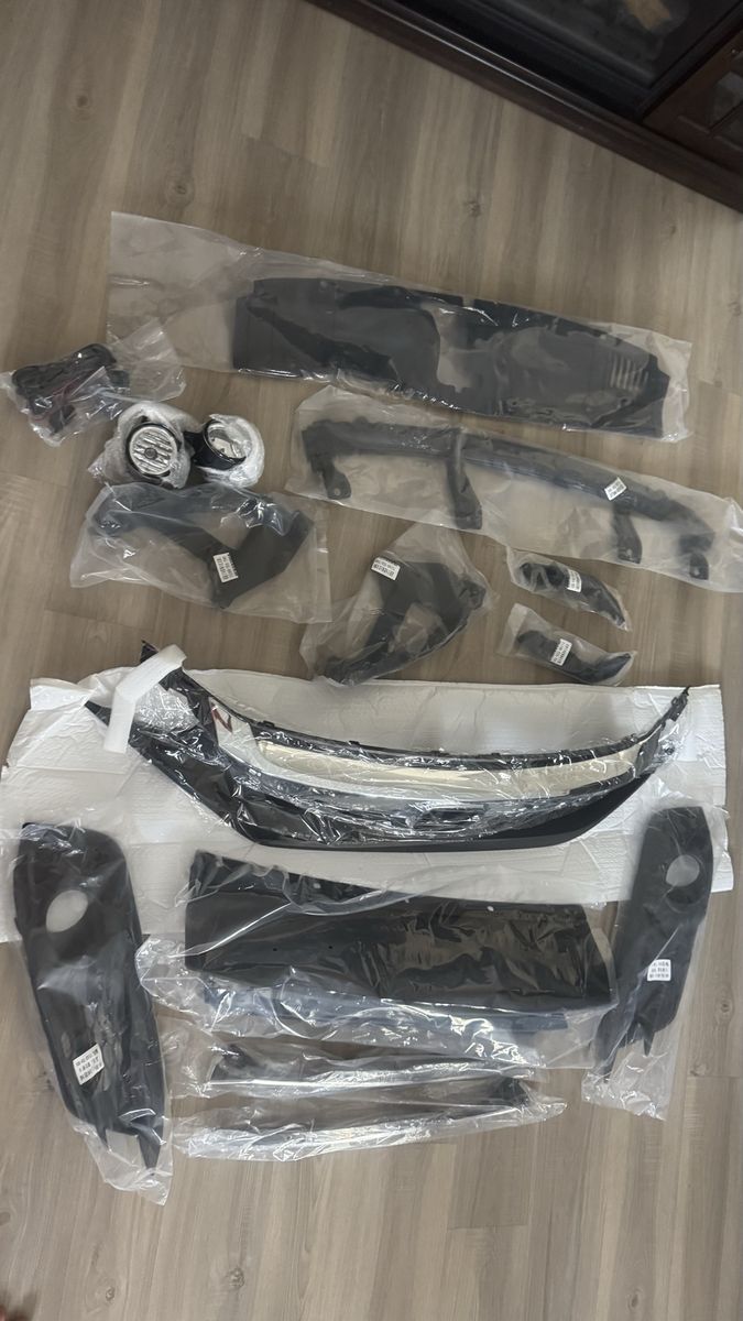 Honda Civic 2016-2018 OEM Style Fog Light & Front Grille Kit NEW