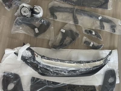 Honda Civic 2016-2018 OEM Style Fog Light & Front Grille Kit NEW