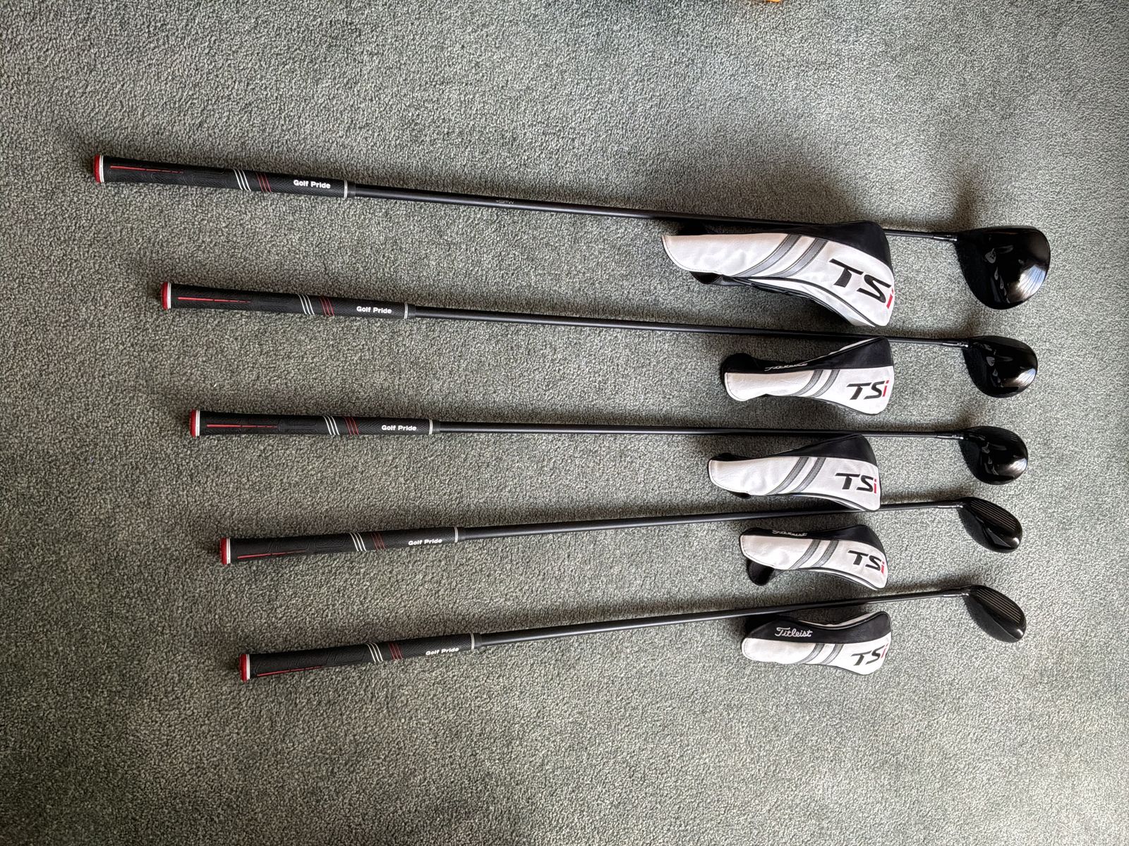 Titleist TSi2 Driver, 3-Wood, 7-Wood, 4-Hybrid, 5-Hybrid