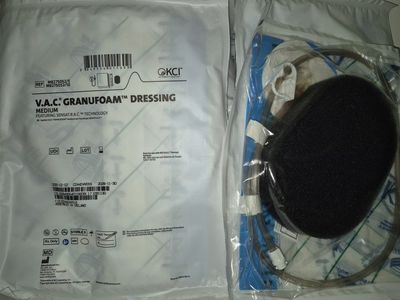 8x New! 3M KCI V.A.C. Granufoam Medium Dressing Kit with SensaT.R.A.C. technology M8275052