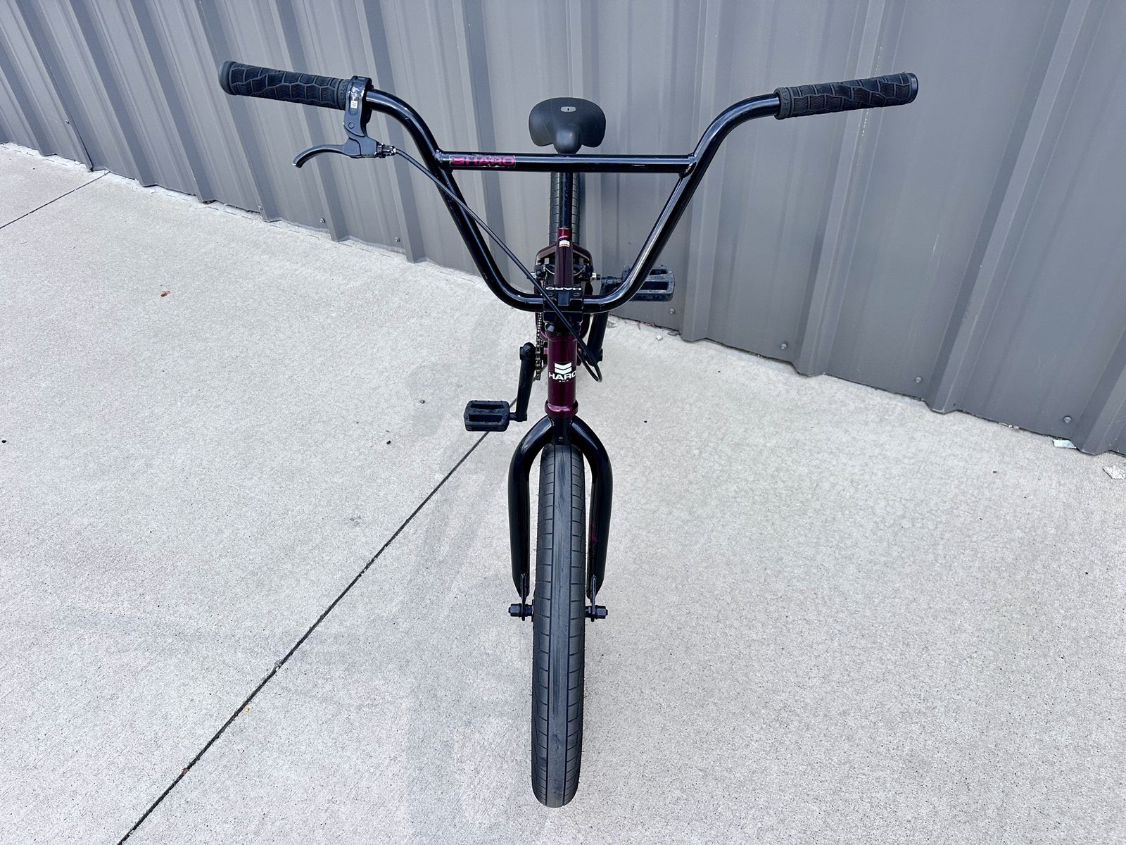 Main image 6