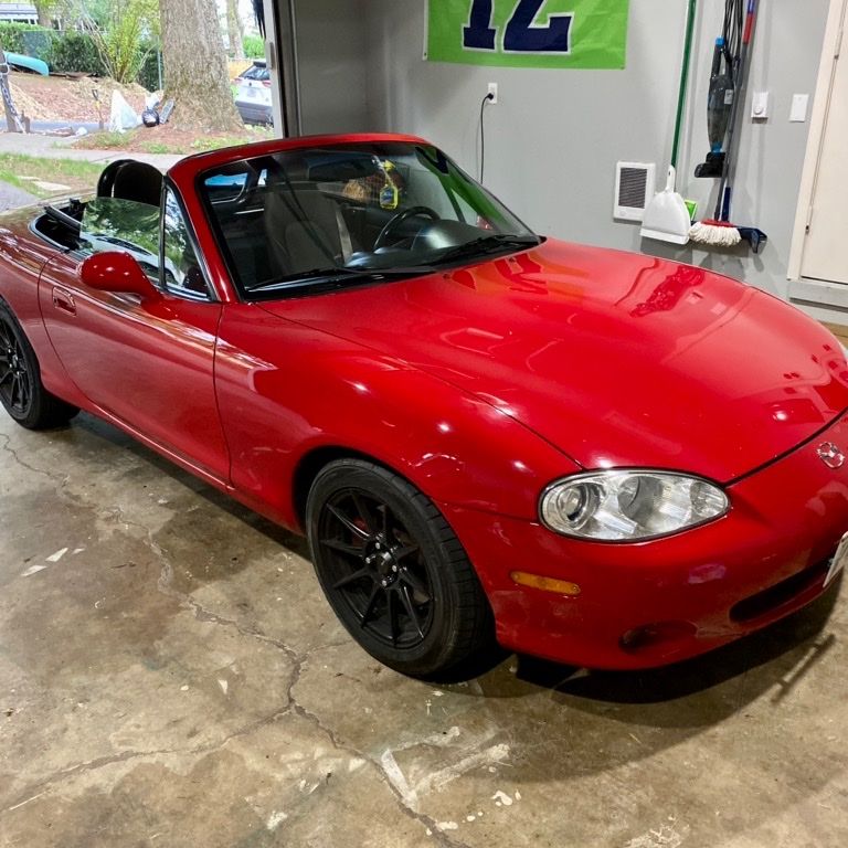 2003 Mazda MX-5 Sport