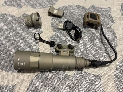 SureFire mini scout lite & hot button