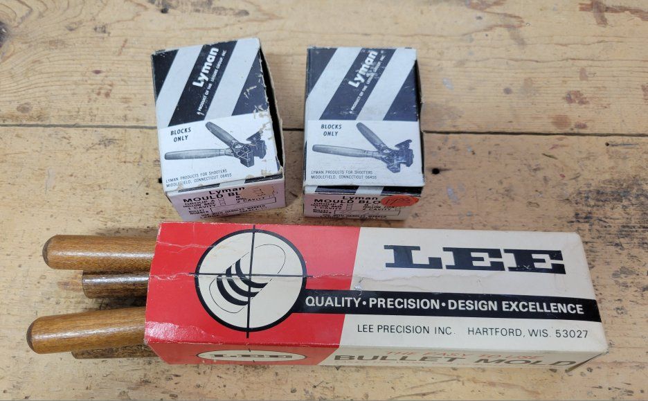 Vintage Lyman & Lee Precision Bullet Mould Blocks and Handles Lot with Original Boxes