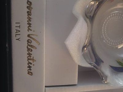Giovanni Valentino Italy Floral Glassware Set - 2 Wine Glasses & 2 Scalloped Bowls. very old and collectable