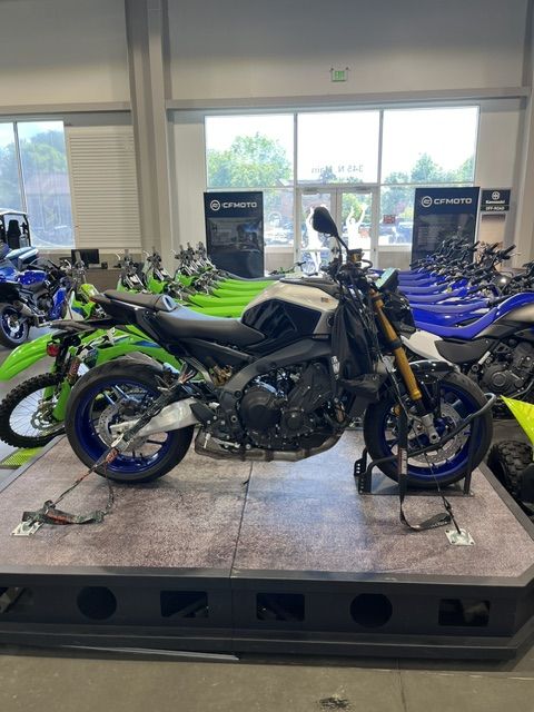 2026 Yamaha MT-09 SP Liquid Metal/Raven - Y03683-C