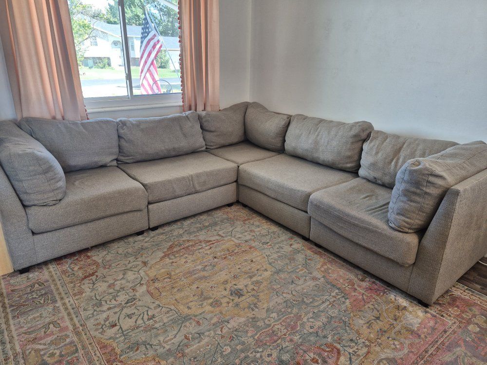 Large Modular Sectional Sofa in Gray Textured Woven Fabric