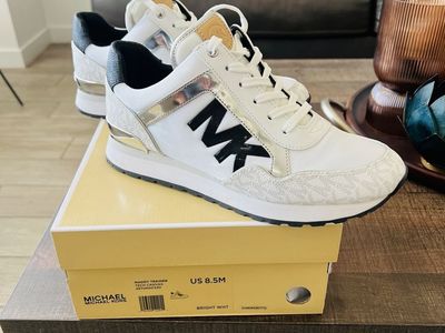 Mk shoes