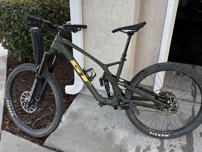 Gt Force Carbon Pro