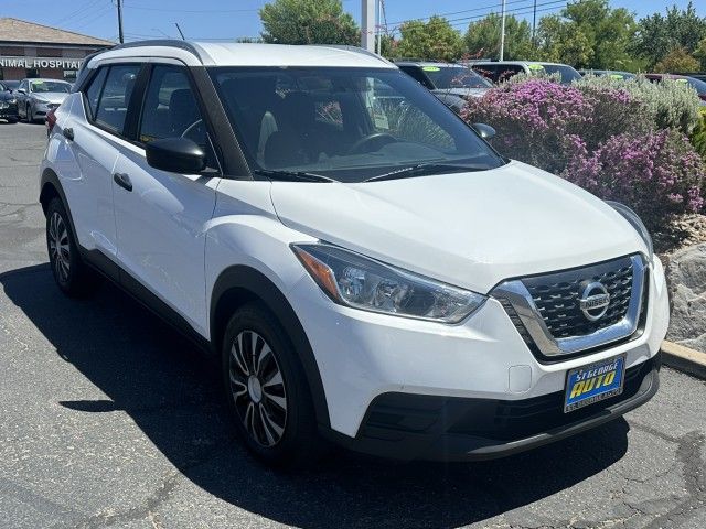 2019 Nissan Kicks S