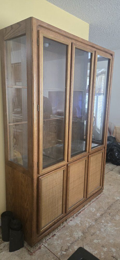 Main image 2