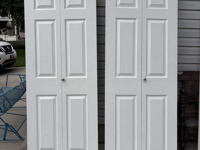 Bi-Fold Closet Doors For A Six Foot Closet