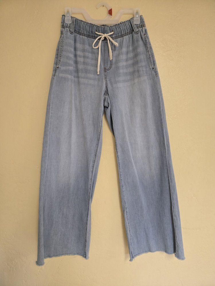 Maurices Light Blue Pull-On Wode Leg Denim Pants Size XS