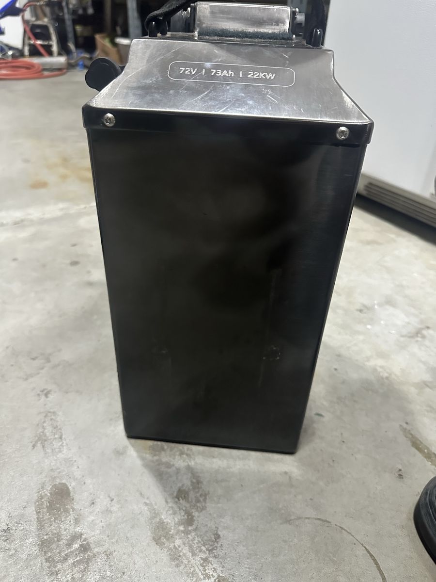 Main image 3