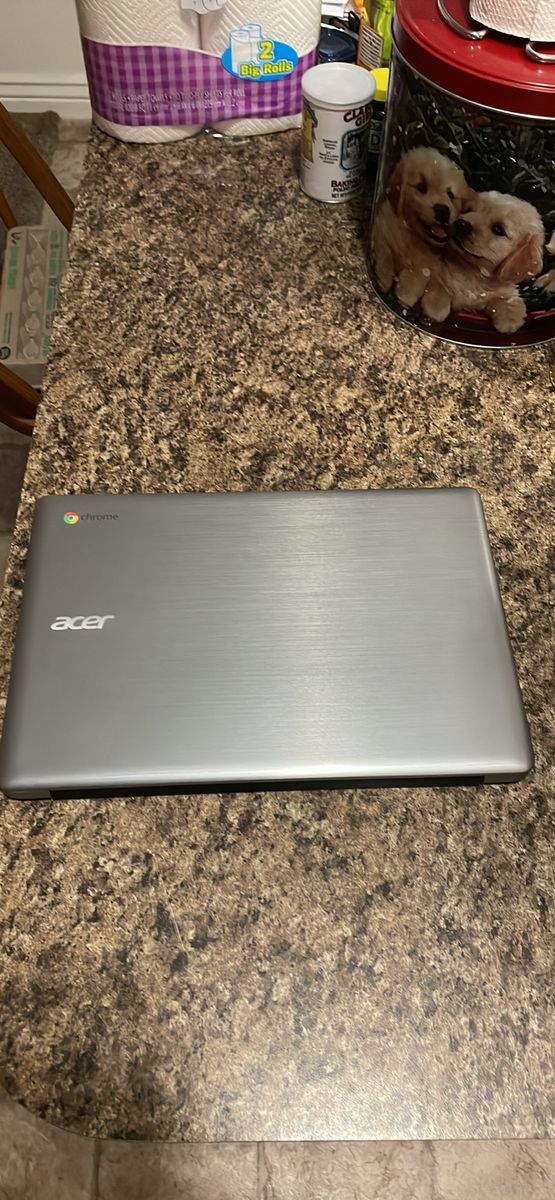 Acer Chromebook 14 (Like New)