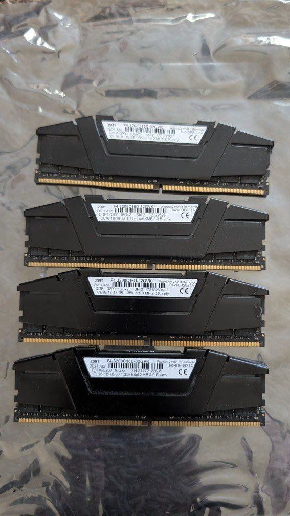G.SKILL Ripjaws V Series 64GB (4 x 16GB) 288-Pin PC RAM DDR4 3200