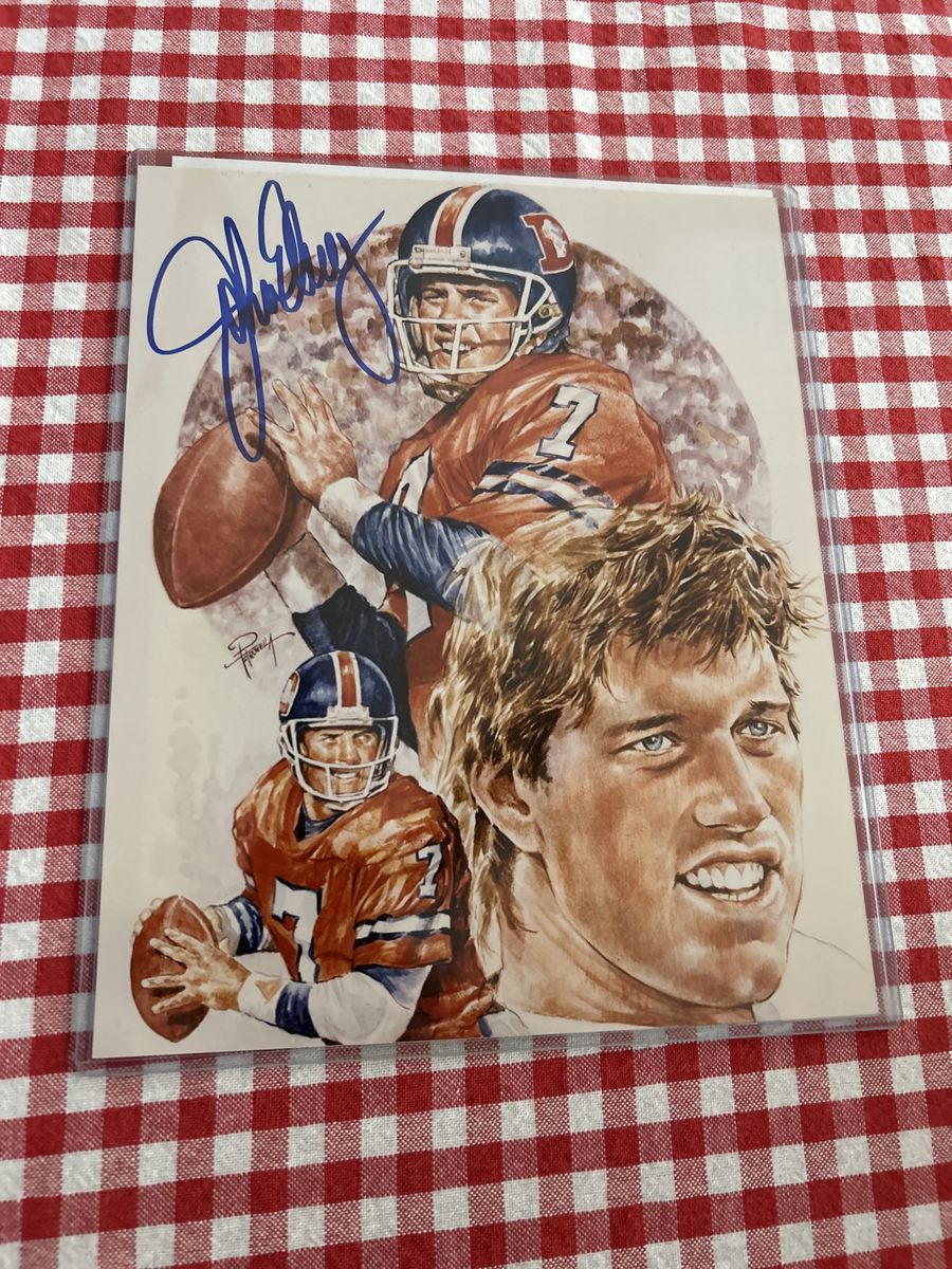 Hand Signed Certified Autographed John Elway NFL Denver Broncos 8x10 Art Print in Toploader Plastic Sleeve Auto w/COA