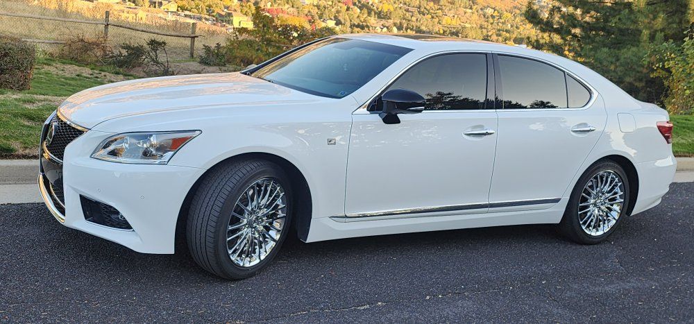 2015 Lexus LS Crafted Line