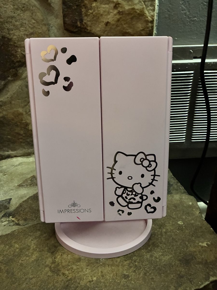 Hello Kitty make Up Mirror