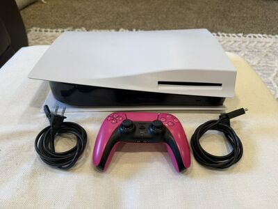 PS5 W Pink Controller