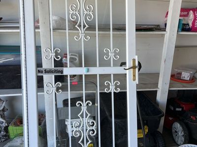 HEAVY DUTY STORM DOOR