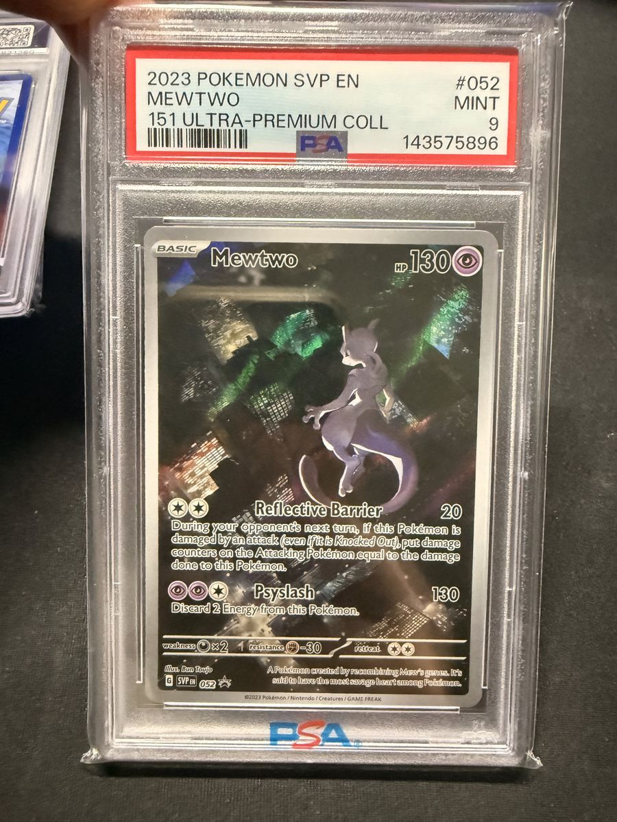 Pokemon 151 Ultra Premium Collection Mewtwo
