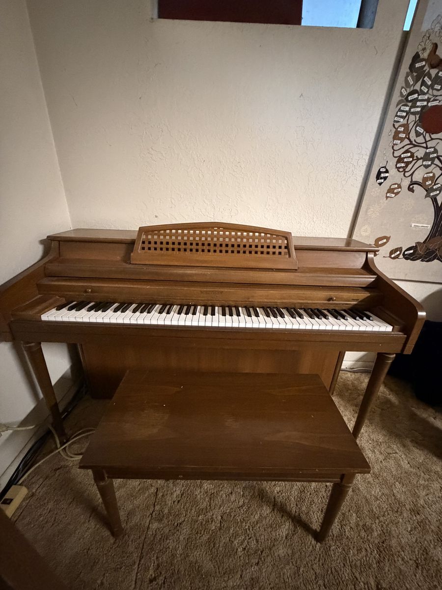 Whitney by Kimball Piano