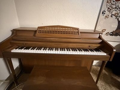 Whitney by Kimball Piano