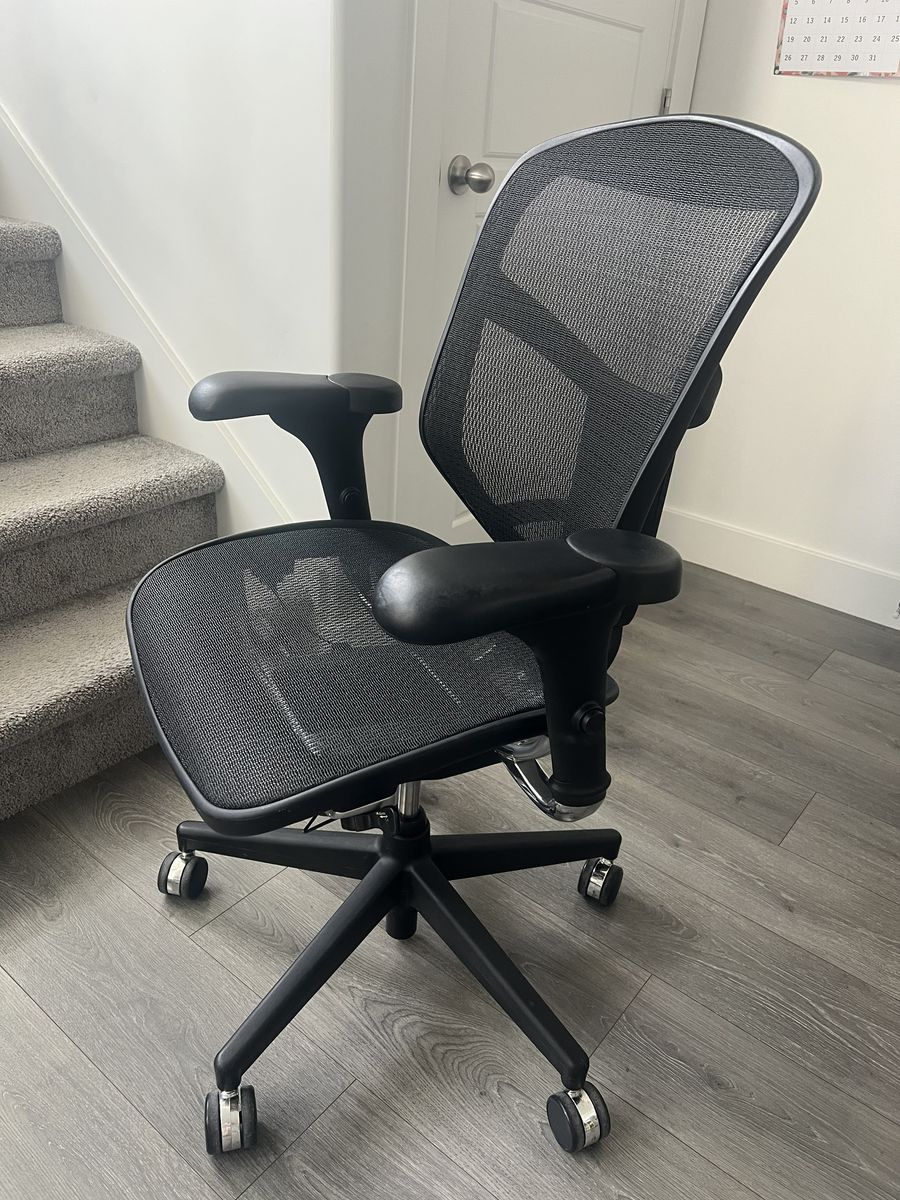 WorkPro Quantum 9000 Series Ergonomic Mesh Office Chair | Adjustable | Black