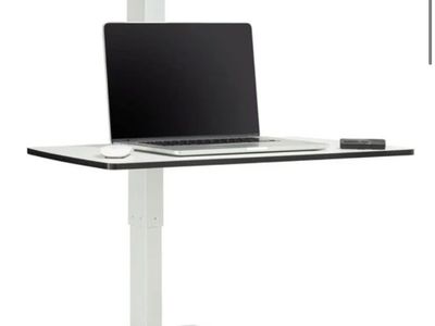 Safco Soar by Safco Electric Desktop Sit/Stand