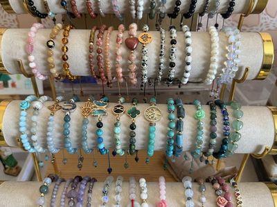 Handmade bracelet with real quartz
