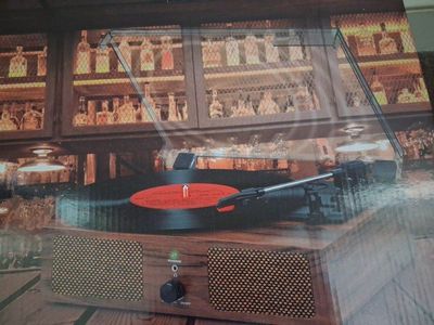 Classic Turntable Player with Built-in Speakers, 33/45/78 RPM, Headphone & Aux/RCA Output