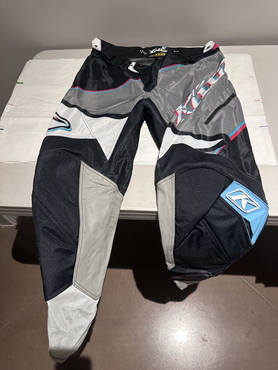 Womens Dirt Bike Riding Gear
