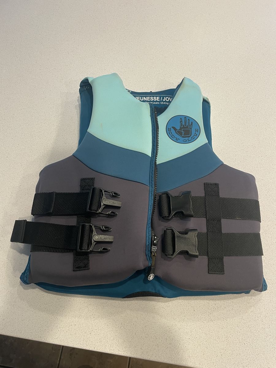 Body Glove Youth/Jeunesse/Joven Life Vest (25-40 kg / 55-88 lbs) - Level 70 Buoyancy Aid