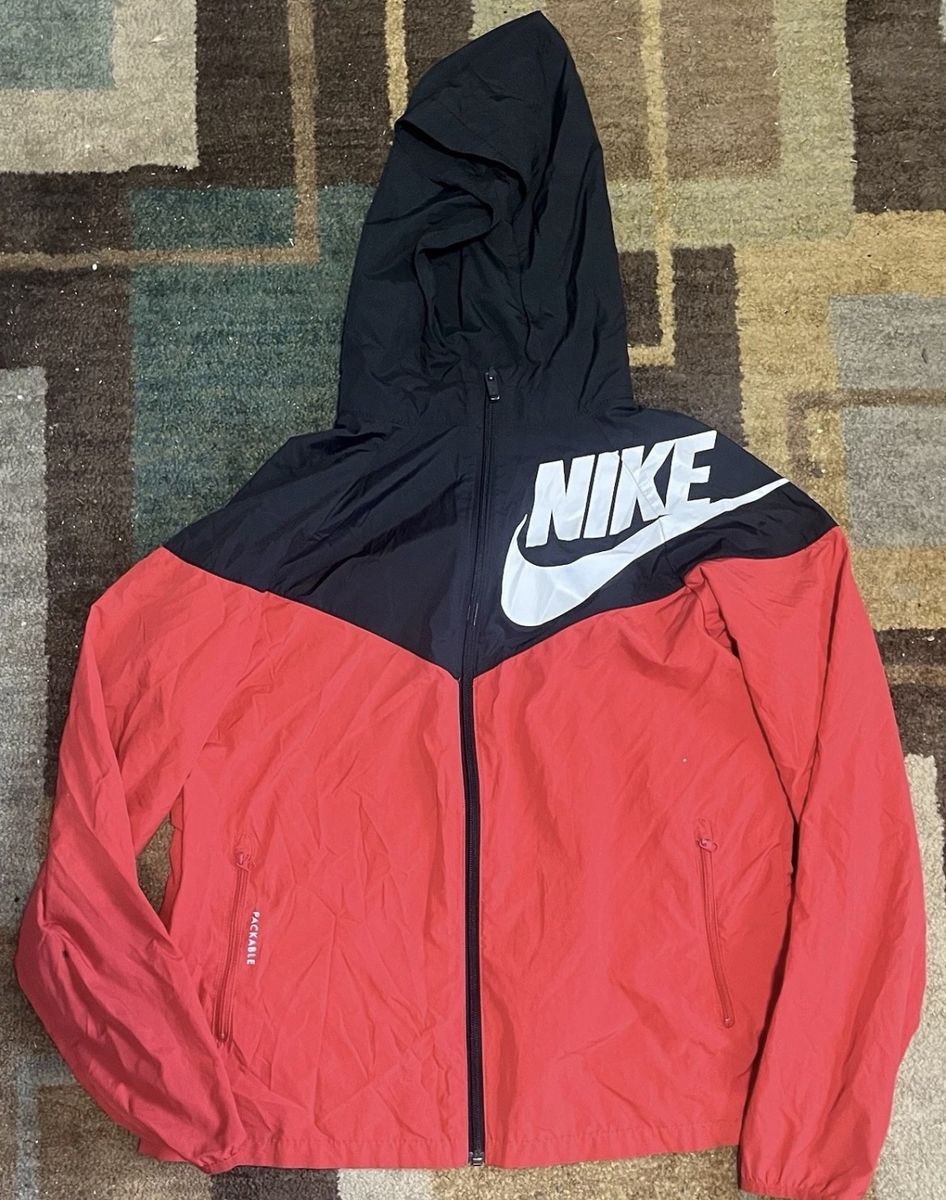 Nike windbreaker