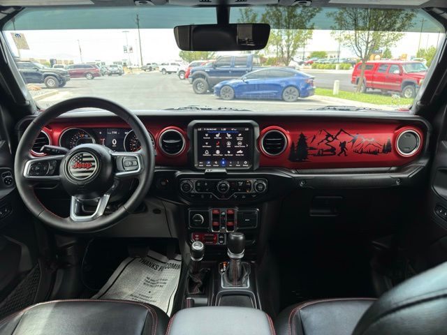 Main image 27