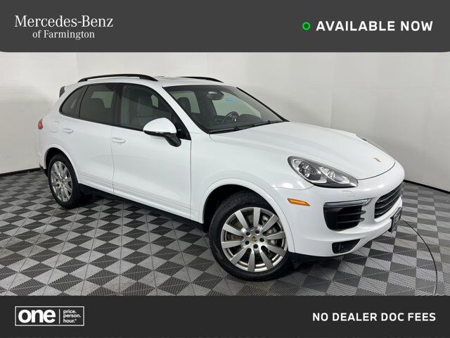 2017 PORSCHE CAYENNE Platinum Edition