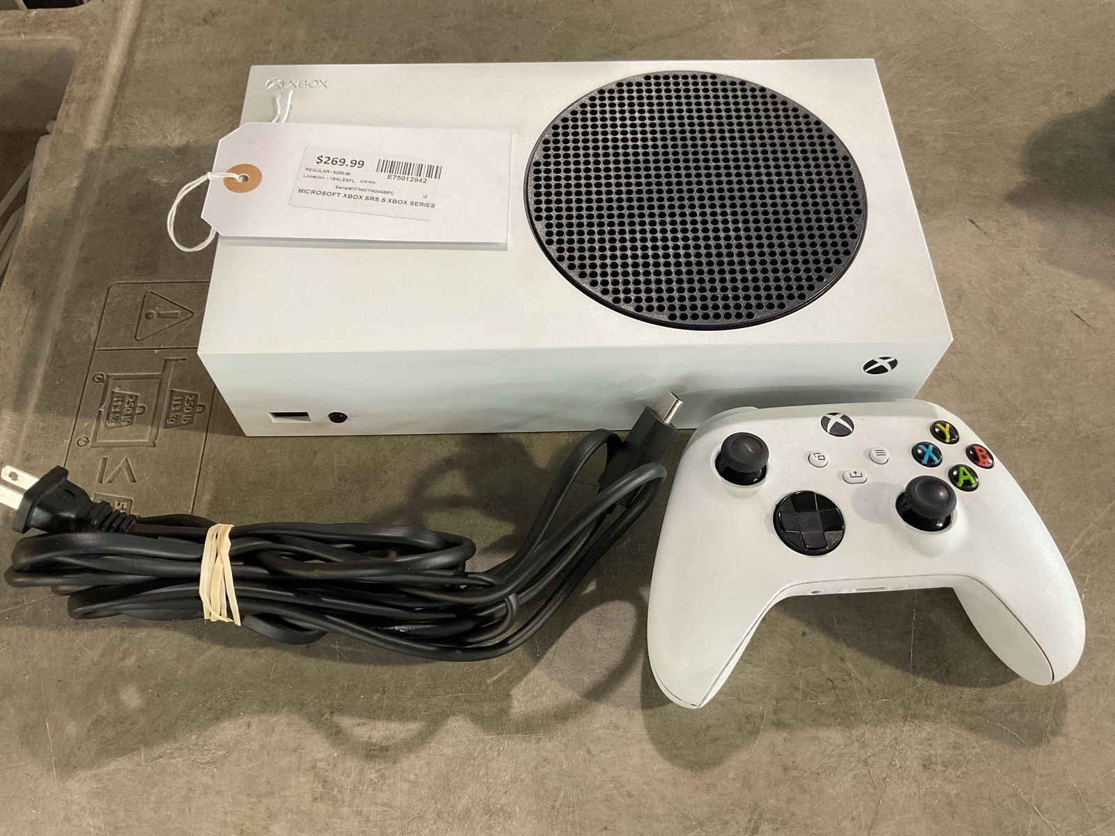 Microsoft Xbox Series S 512GB SSD All-Digital Console with Controller & Power Cord - White E75012942
