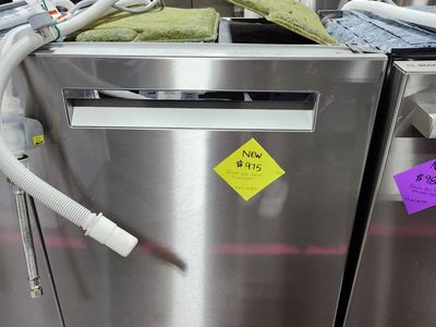 BEAUTIFUL BRAND NEW! BOSCH 500 SERIES STAINLESS DISHWASHER