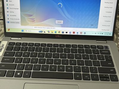 Dell Touch Laptop i7 Core 11th Gen 512 GB SSD 16 GB RAM Fast