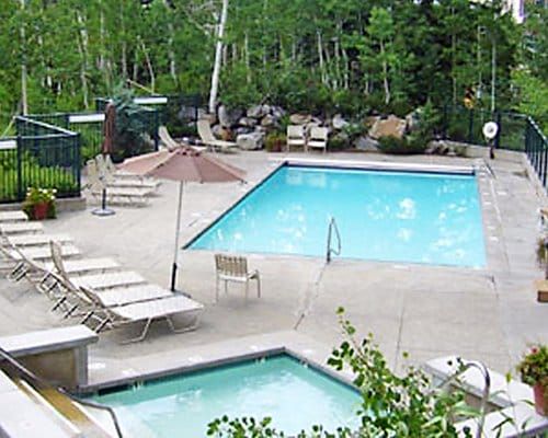 Snowbird Iron Blosam --2-unit sleeps 12 (May 24-30)