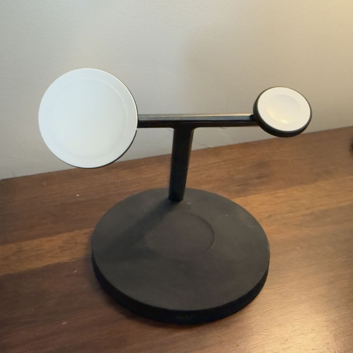 Belkin BoostCharge Pro 3-in-1 MagSafe Wireless Charging Stand (15W) - Excellent Condition