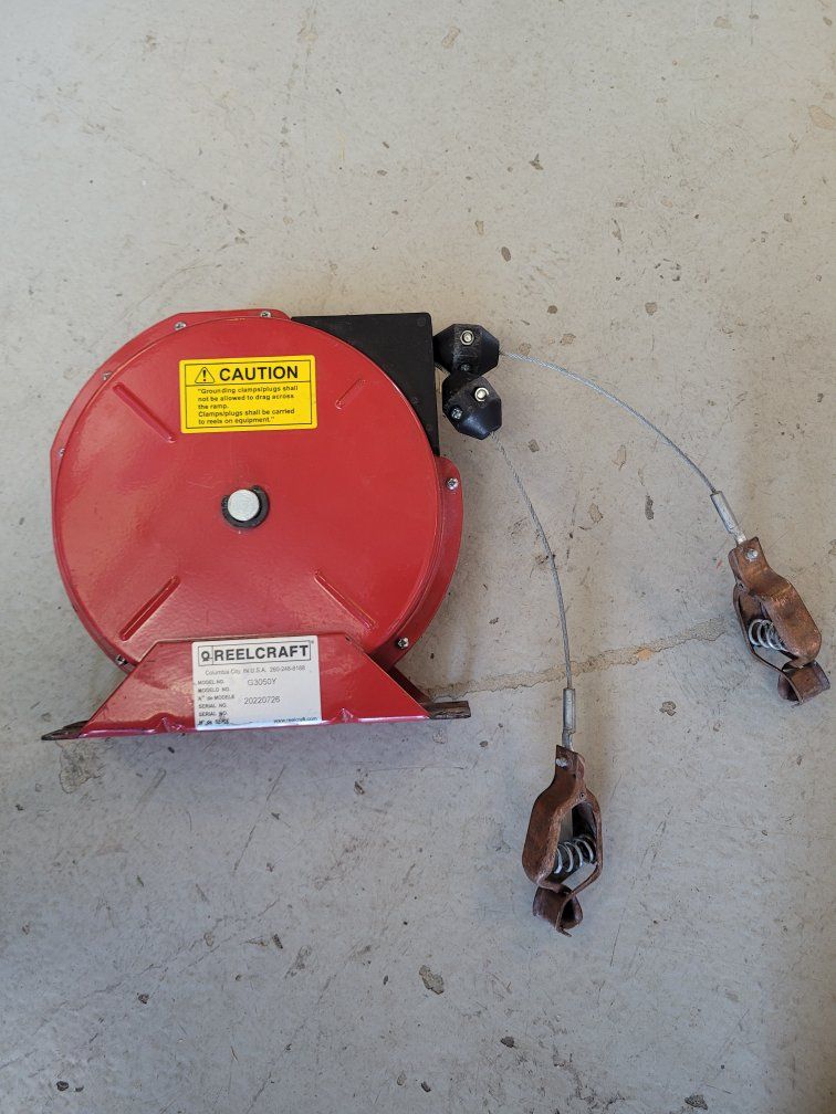Retractable Grounding Wire